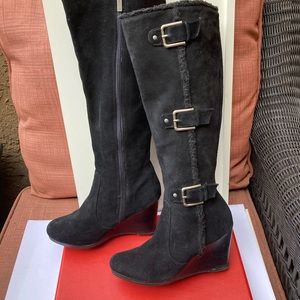 Kenneth Cole black triple threat wedge boots size 8.5M
